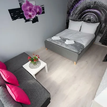 Apartment Time For 2
